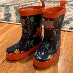 Hatley Dragon Rain Boots Sz 4